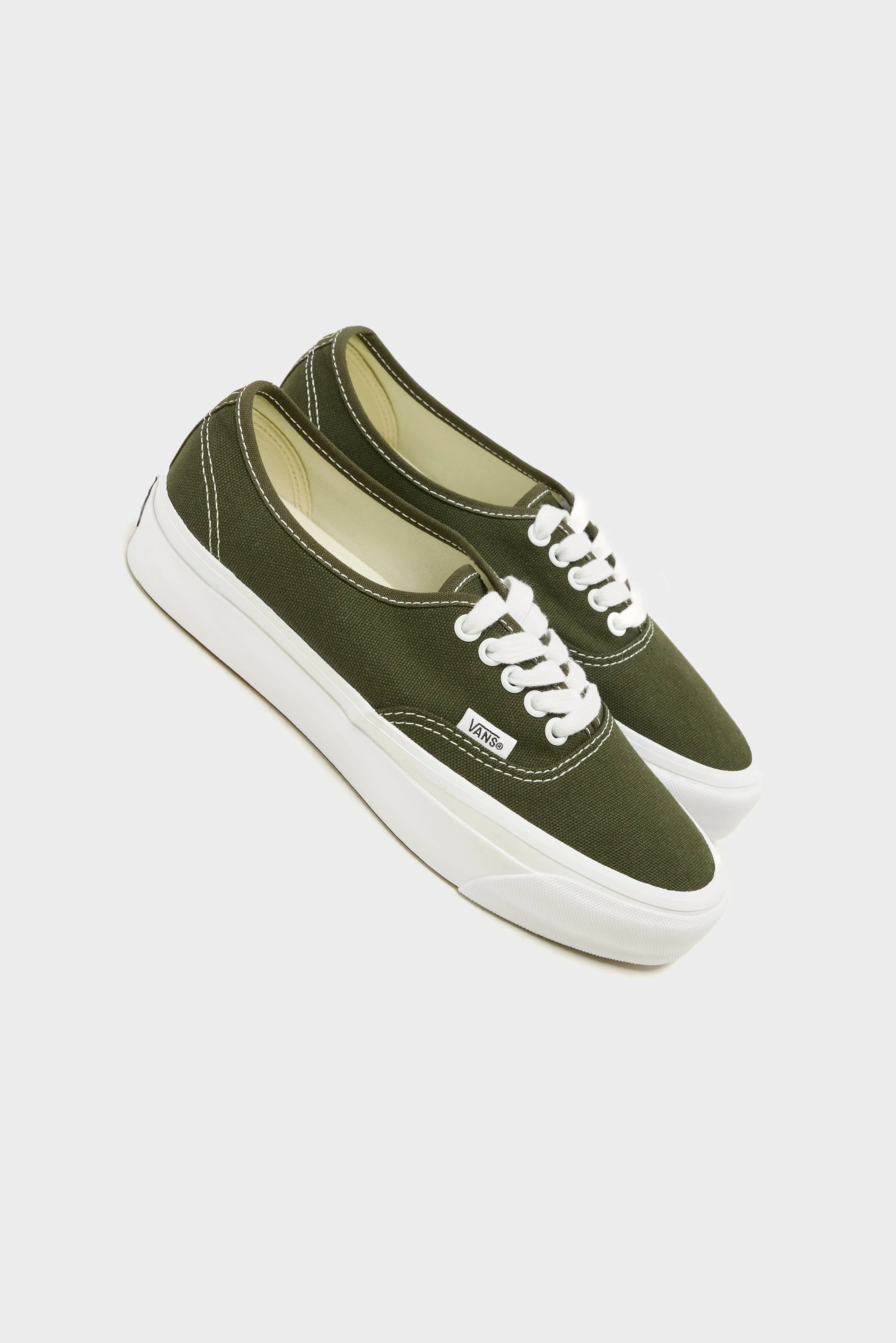 Premium Authentic 44 for Women   (251 / W / GREEN)